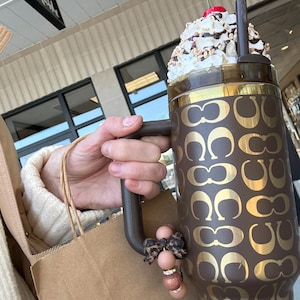 Lania added a photo of their purchase