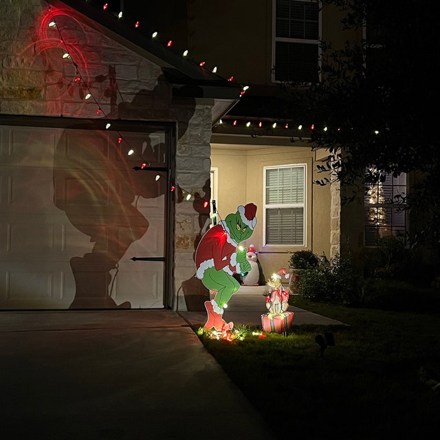 Huge Grinch Stealing Christmas Lights Yard Decoration - 4ft Right