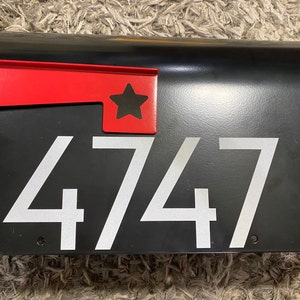 Taylor added a photo of their purchase