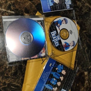 ザ・ビートルズ・カートゥーン・シリーズ アルティメット 3枚組DVD