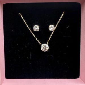 Samantha added a photo of their purchase