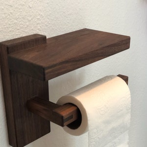  Soporte de papel higiénico montado en la pared para baño con  estante, tubo de agua de hierro forjado, tablero de madera, soporte para  rollo de papel higiénico con tornillo retro con