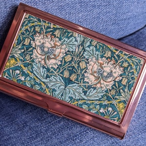 william morris travel card holder