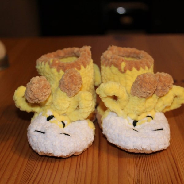 Crochet Cute Unicorn Rattle and Unicorn Baby Booties Gift Set 2pc main image 1