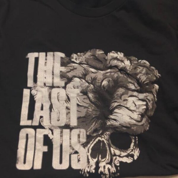 Funny the Last of Us T-shirts Sarah Halican Drops Shirt Game Lover Gift ...