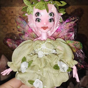 Jazmin added a photo of their purchase