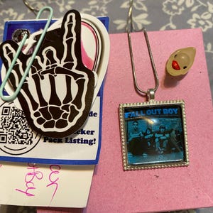 Shannon added a photo of their purchase