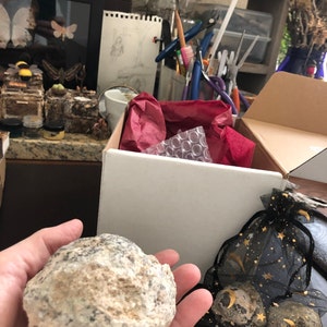 Break Your Own Geodes Gift Box Set of Five SMALL 1.5 Unopened Geodes ...