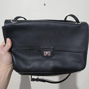 Hing added a photo of their purchase