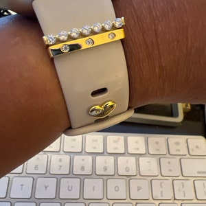 Renée added a photo of their purchase