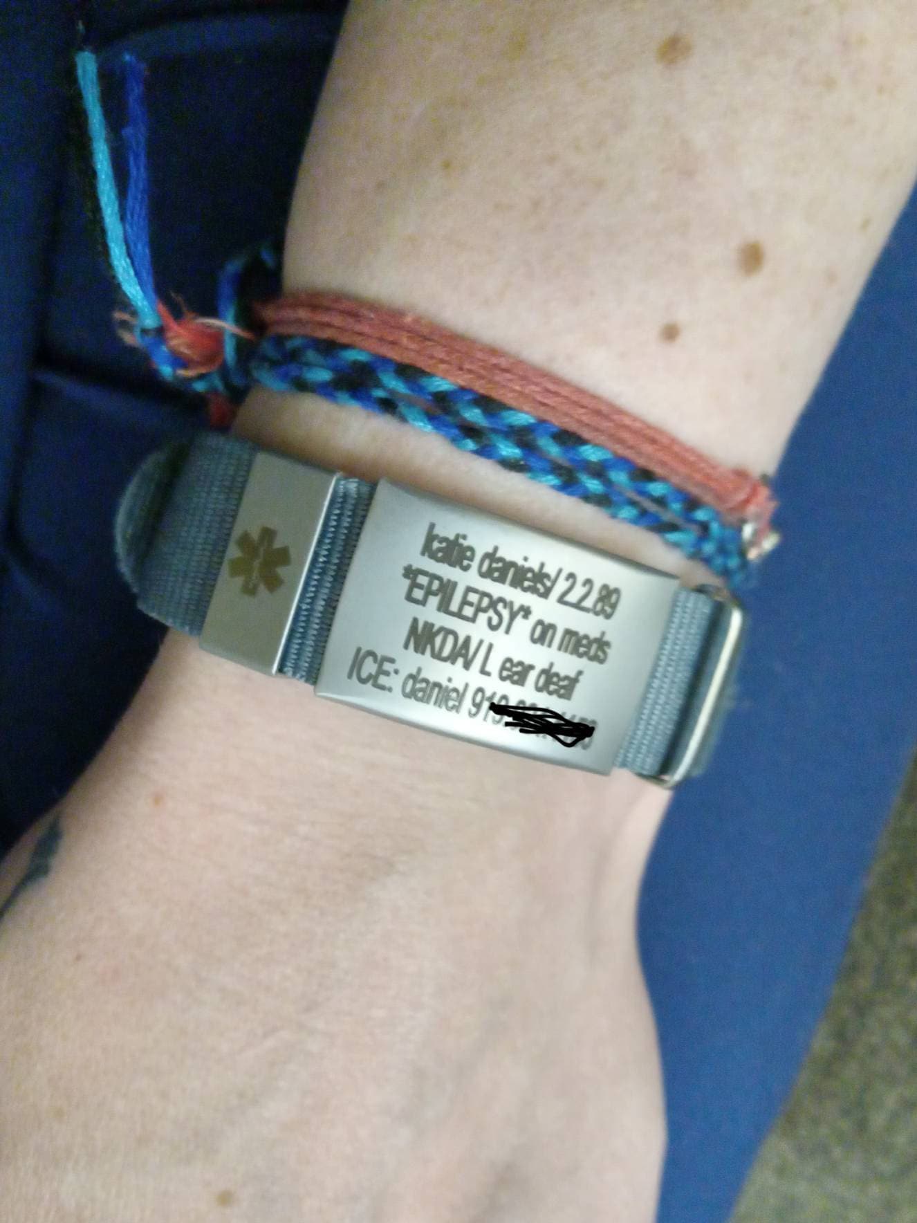 Emergency bracelet, personalized medical alert bracelet, allergy bracelet, diabetic, medical Id bracelet woman, kids medical ID bracelet
