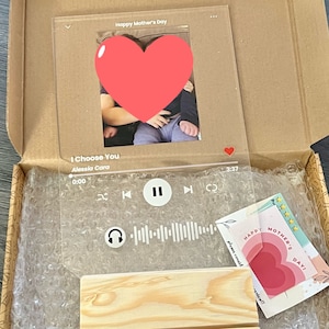 Rae added a photo of their purchase