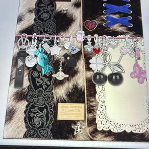Tia added a photo of their purchase