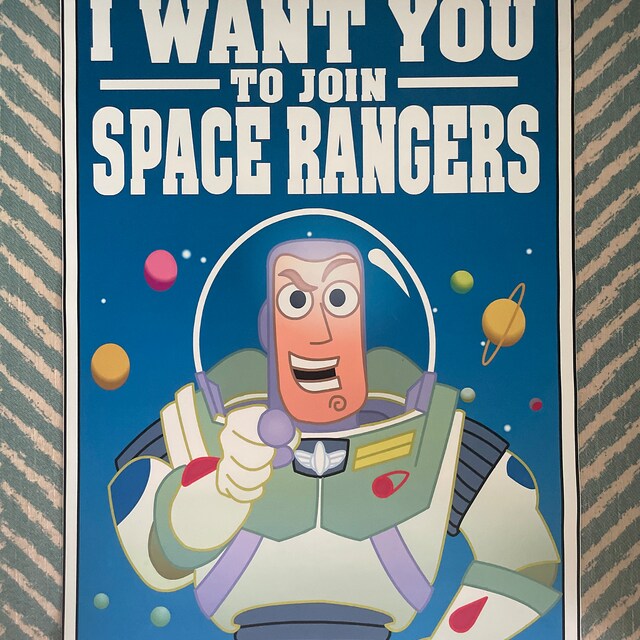 バズ ライトイヤーのポスター スペースレンジャーに参加して
