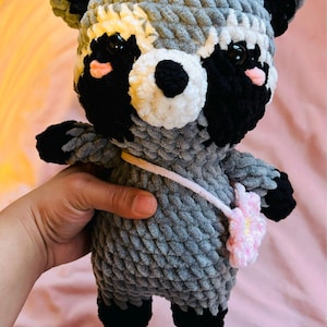 Yemili added a photo of their purchase