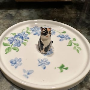 Alyssa added a photo of their purchase