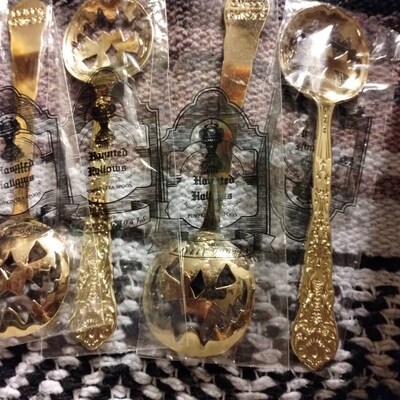 Gorgeous Black and Gold Tea Set, Bat, Cat, Crow and Moth Design ...
