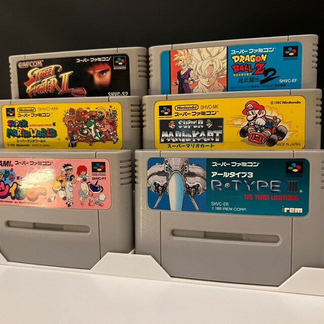 スーパーファミコン用ゲームカートリッジディスプレイ（1～16個