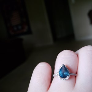 Taylor added a photo of their purchase