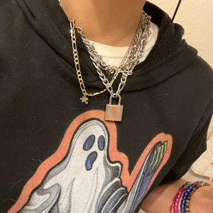 Mellisa added a photo of their purchase