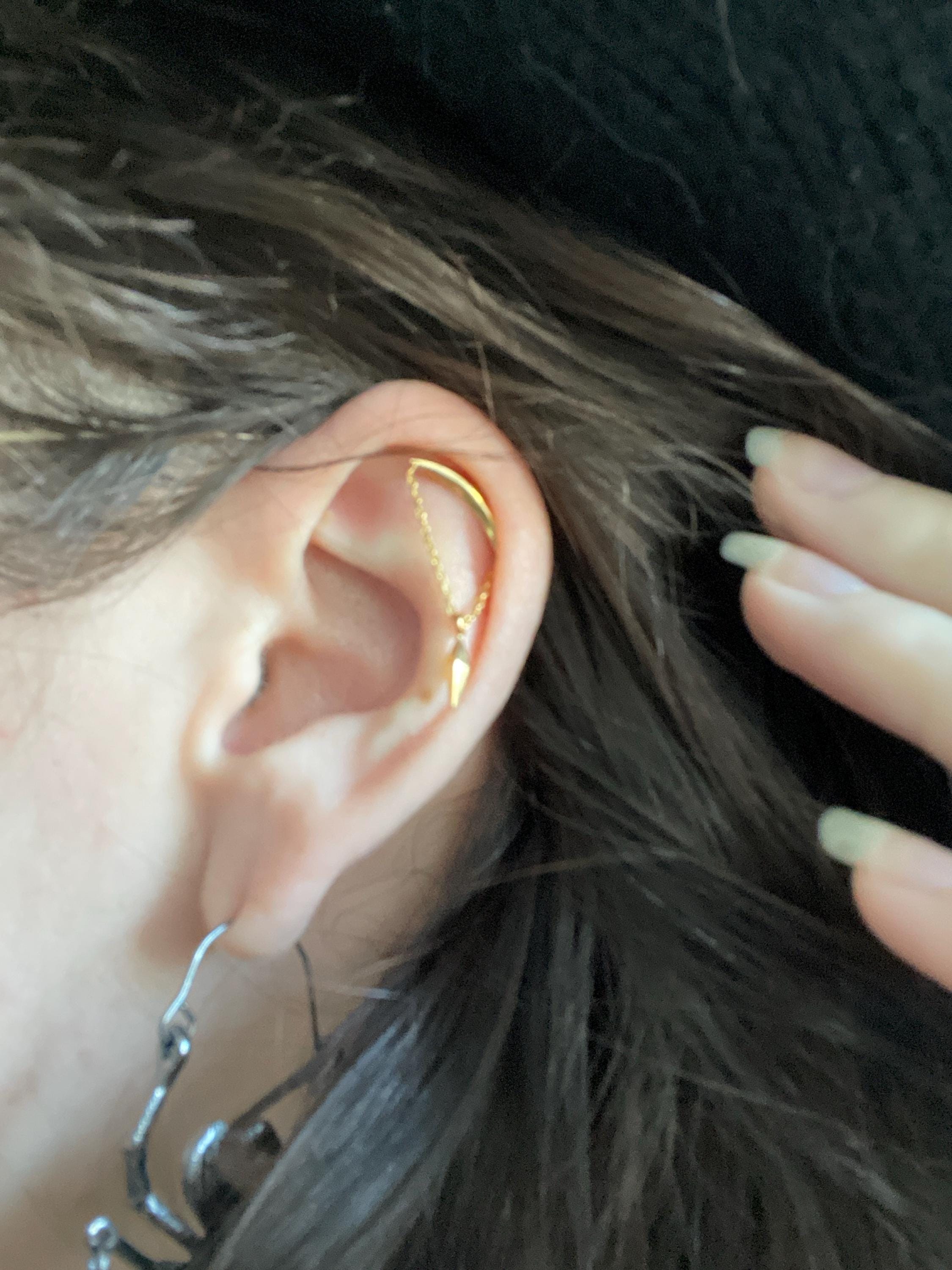 Top Helix Chain Piercing •  Hanging Pendulum Helix Earring • Crescent Moon Cartilage Earring • 18G 16G • Silver Hidden Helix - CRT012