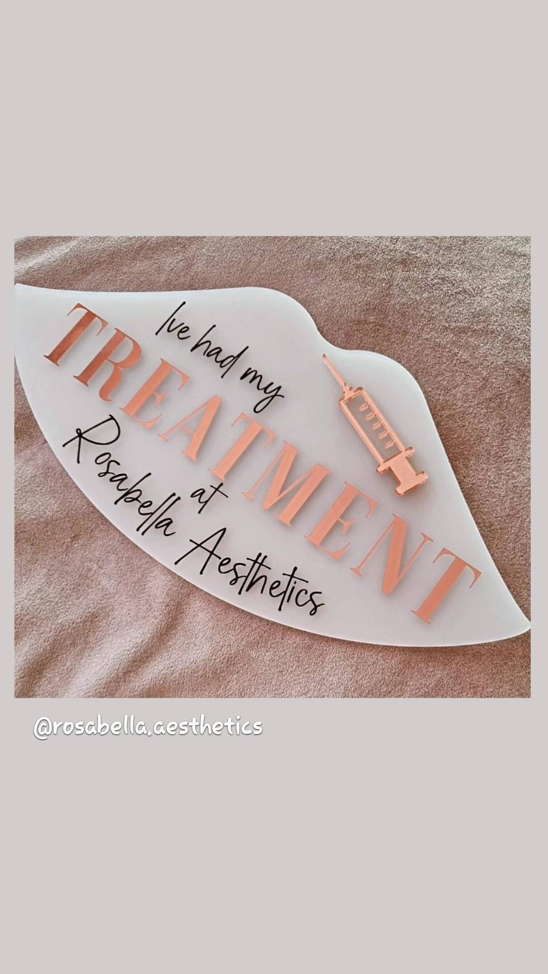 Acrylic lip shape sign, aesthetics, treatment sign, lip filler gift, Botox, lip enhancement, hair beauty room sign, beautician, salon decor