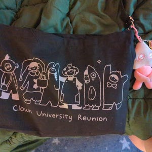Lesty added a photo of their purchase