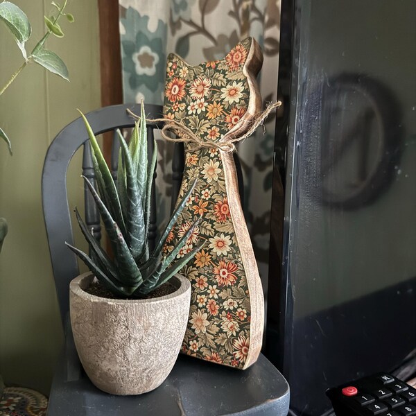 Wood Cat Home Accents, Fall Cottagecore Cat Decor, Floral Wooden Cat ...