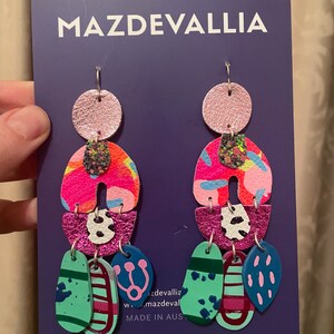 Hannah added a photo of their purchase