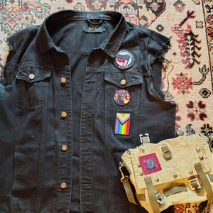 Jesse added a photo of their purchase