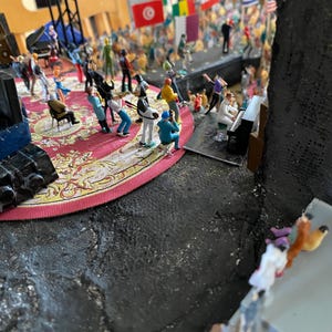 ロックバンドのミュージシャン。1:64 Sスケールのミニチュアフィギュア