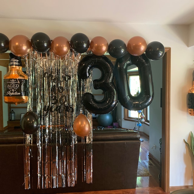  AMZPTBOY Globos de fiesta de cumpleaños número 30 de 12  pulgadas, globos de 30 años, decoraciones de fiesta de cumpleaños con  temática de aniversario de 30 años (globos de fiesta de