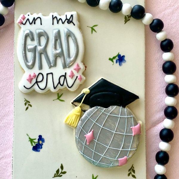 Grad Era Cookie Cutter Set of 2 - Etsy