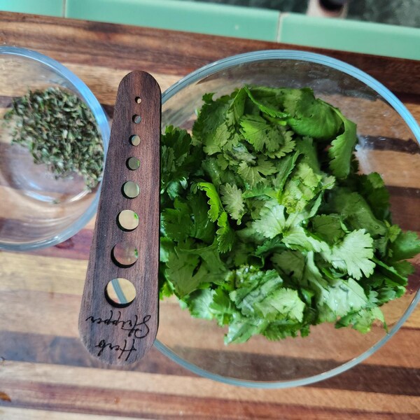 Herb Stripper Kale Leaf Remover Tool For Kale Chard Collard
