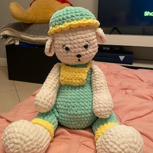 Demi added a photo of their purchase