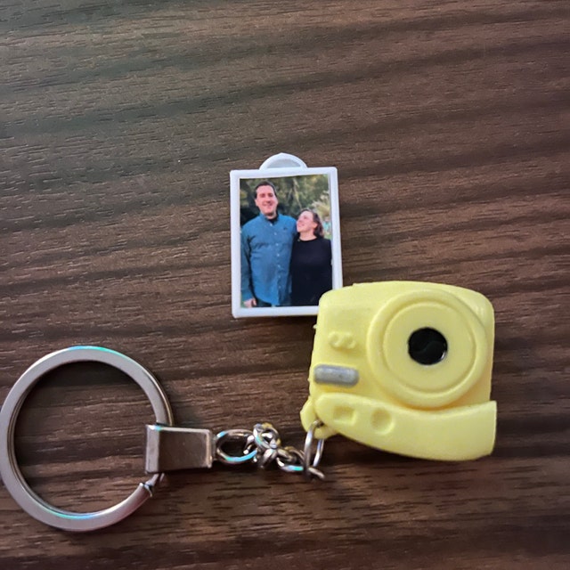 daniellagonsa Mini Camera Keychain and Your Own Personalized Photo. Camera Keychain with Pull Out Picture. Best Friend Gift. Retro. Camera Lover .
