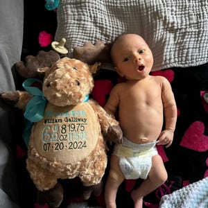 Alyssa added a photo of their purchase