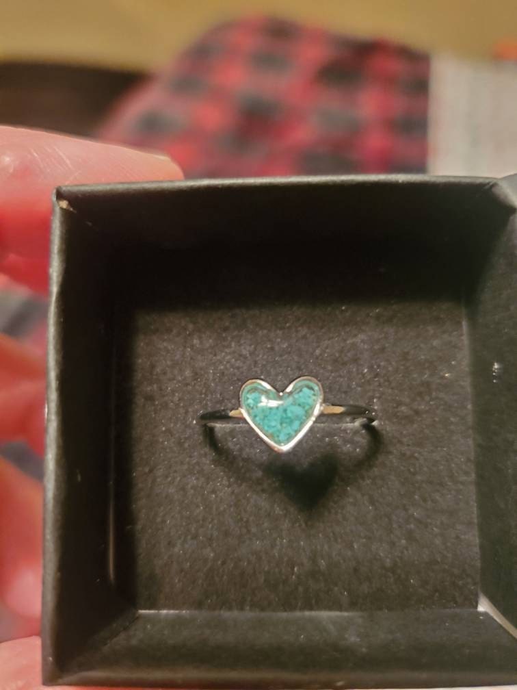 Genuine Turquoise ring | .925 sterling silver | unique crushed stone ring | hypoallergenic | boho statement jewelry | detailed | heart shape
