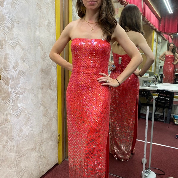 Rare Vintage 90’s Heavily Beaded Ivory Pearl Gown