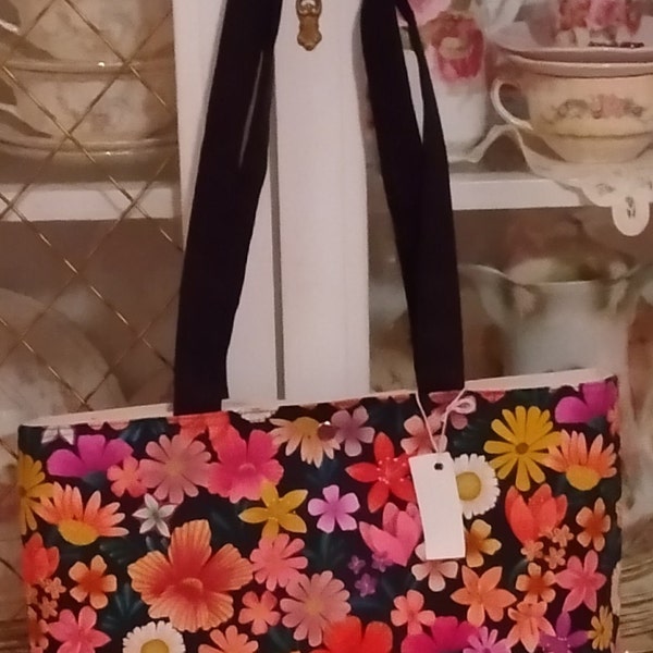 Floral Beadwork Four Mothers Shoulder Handbag