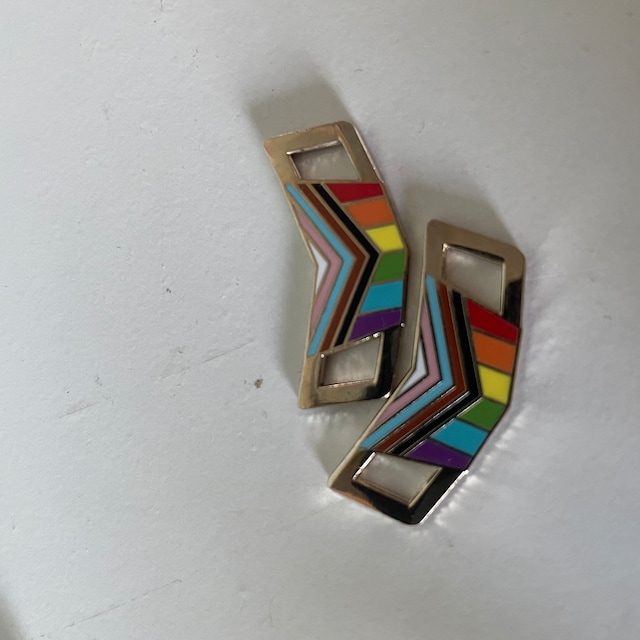 Agender Lace Locks Subtle LGBT Pride Shoelace Enamel Badge Shoe