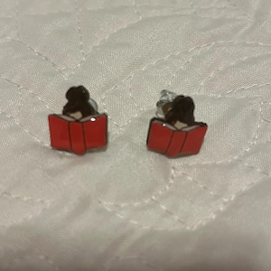 Lorraine added a photo of their purchase