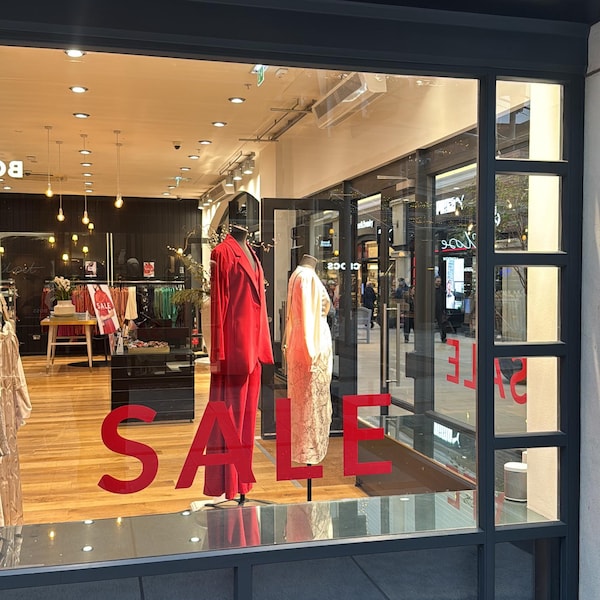 Dog Paw Print Window Stickers Animal Footprint Safety Stickers For dog-paw-print-window-stickers-animal-footprint-safety-stickers-for