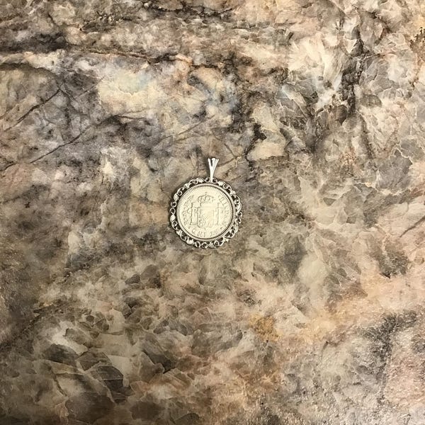 Sterling Silver Coin Holder Pendant - Bezel Charm For Half Dollars & Maple Leaf Coins, Screw Closure