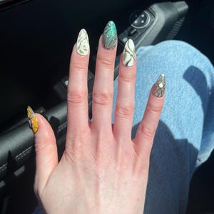 Isabella added a photo of their purchase