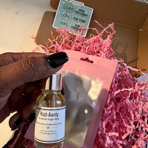 Ebony added a photo of their purchase