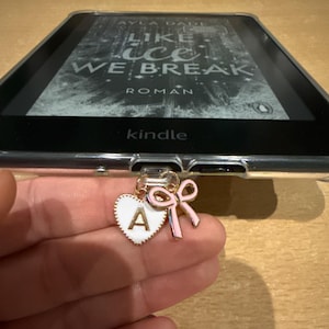 Ayse added a photo of their purchase
