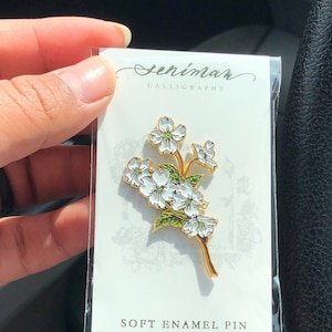 Yoselin added a photo of their purchase