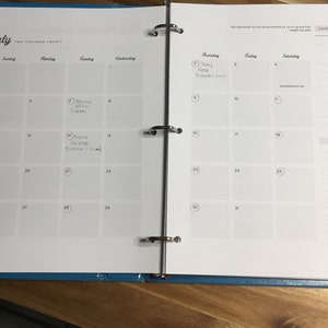 AMANDA added a photo of their purchase