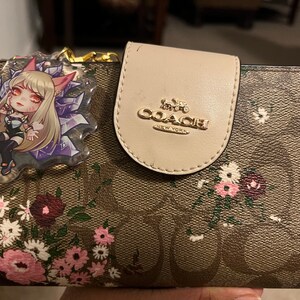 Nobonita added a photo of their purchase